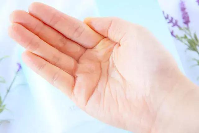 种草不成变踩雷？替你摸清cosme榜单雷点