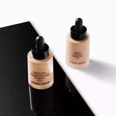 十四岁女孩适用的粉底液,适合皮肤干卡粉的粉底液