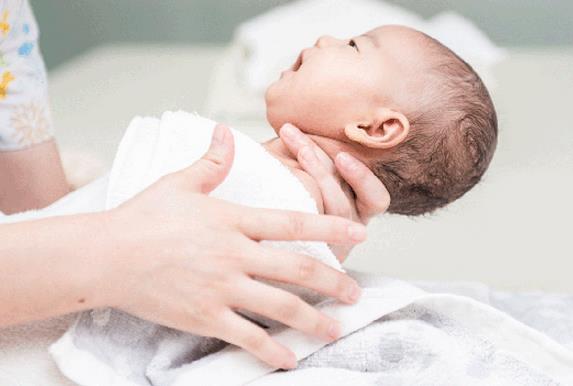 临产前半个小时，胎儿在干什么？太神奇太可爱了！