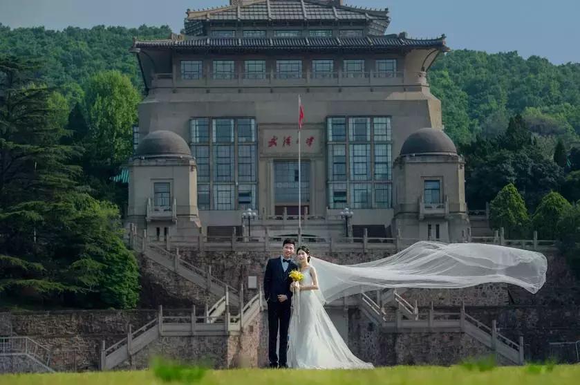 武汉光谷天籁婚纱摄影,武汉薇薇新娘婚纱摄影