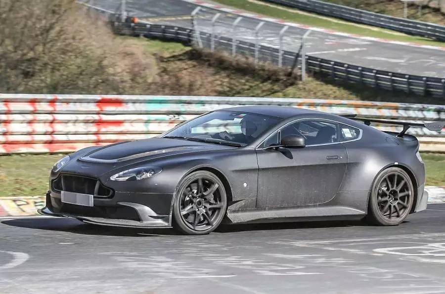 车闻联播伪装不撤，“友谊的小船说翻就翻”！