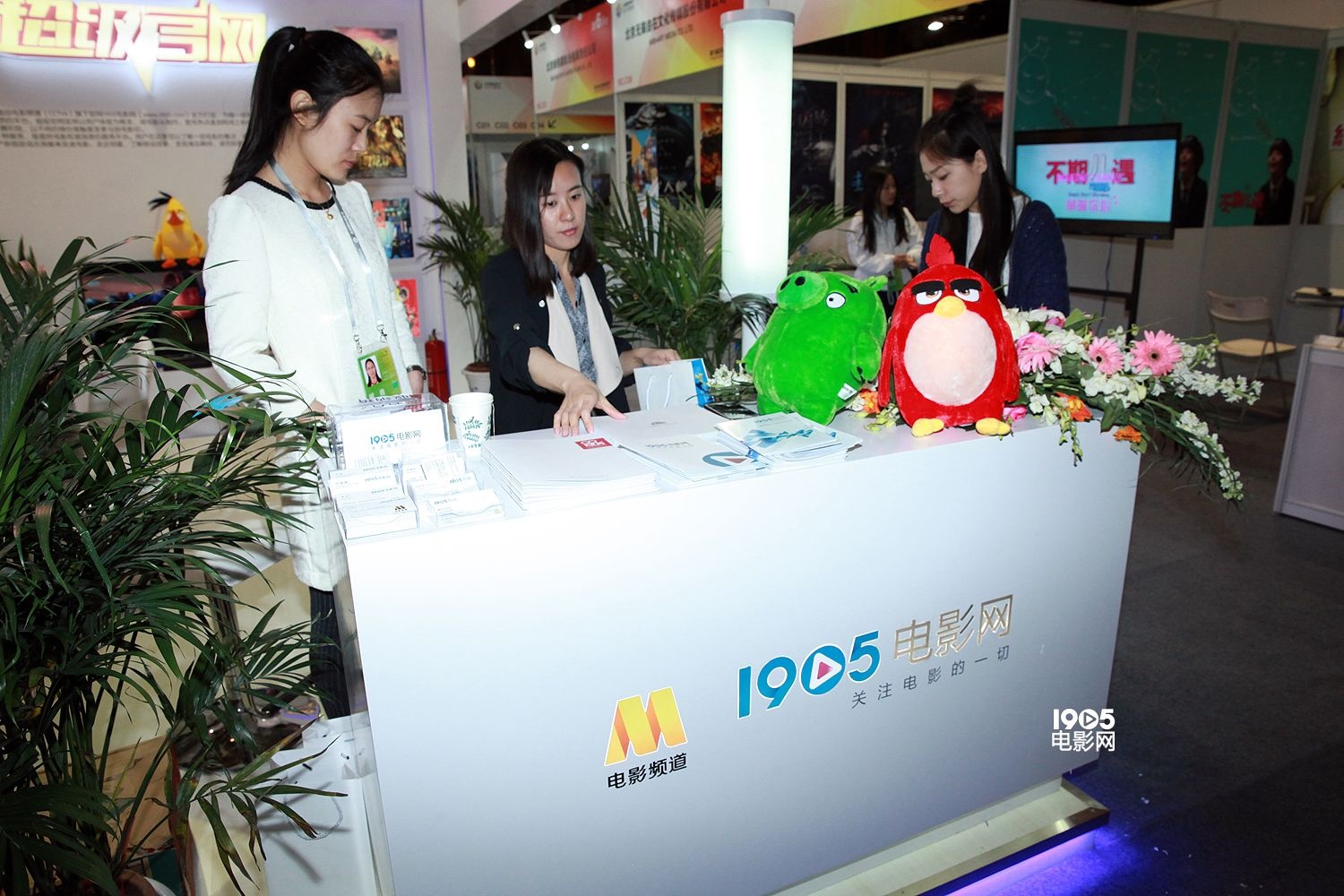 西瓜影院愤怒的小鸟免费完整版,愤怒的小鸟电影1是哪年上映的