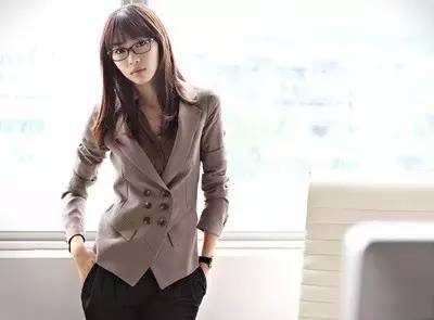 玛丽说拖沓成疾,办公室女郎的春天来啦!