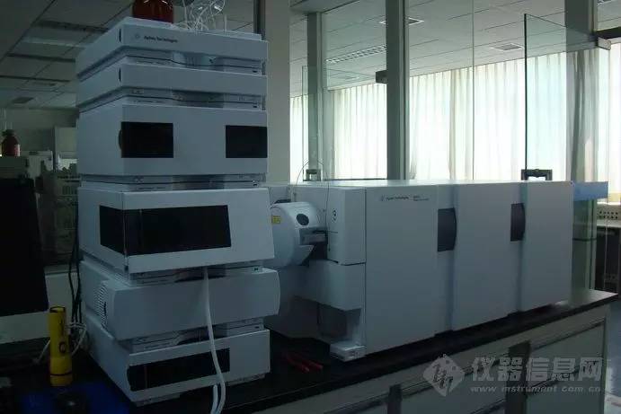 我被人家N年前的实验室豪配，狂虐了