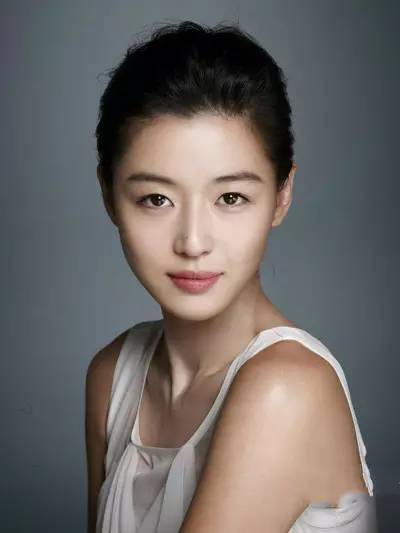 薄荷感强的唇膏,护唇薄荷唇膏