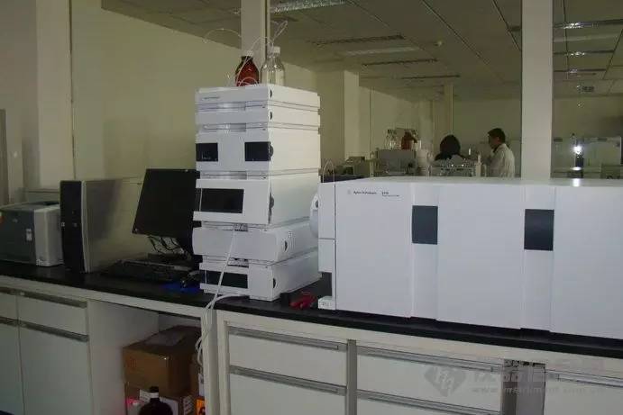 我被人家N年前的实验室豪配，狂虐了