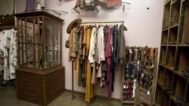 没去过的店铺不敢进去,魔都最潮的复古店