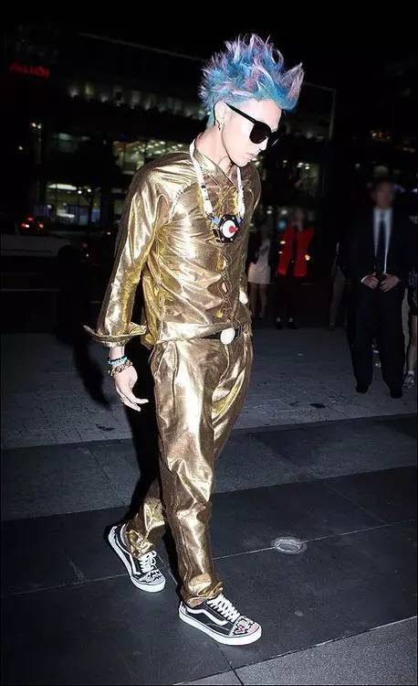 g-dragon鍒涗綔,g-dragon鍚屾