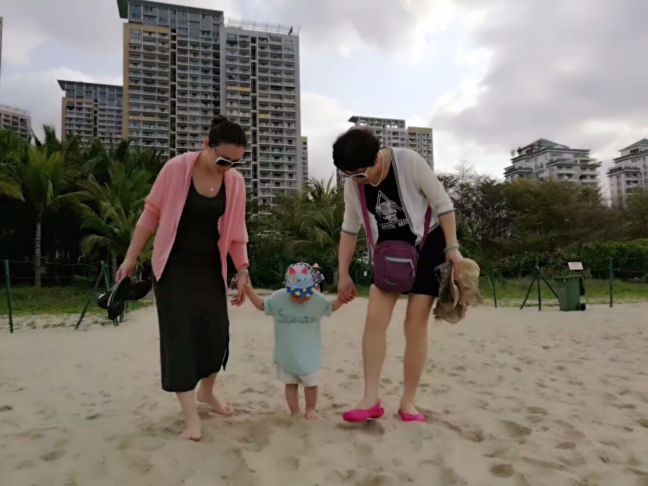 你带着我,我带着娃,咱们一起旅行吧!