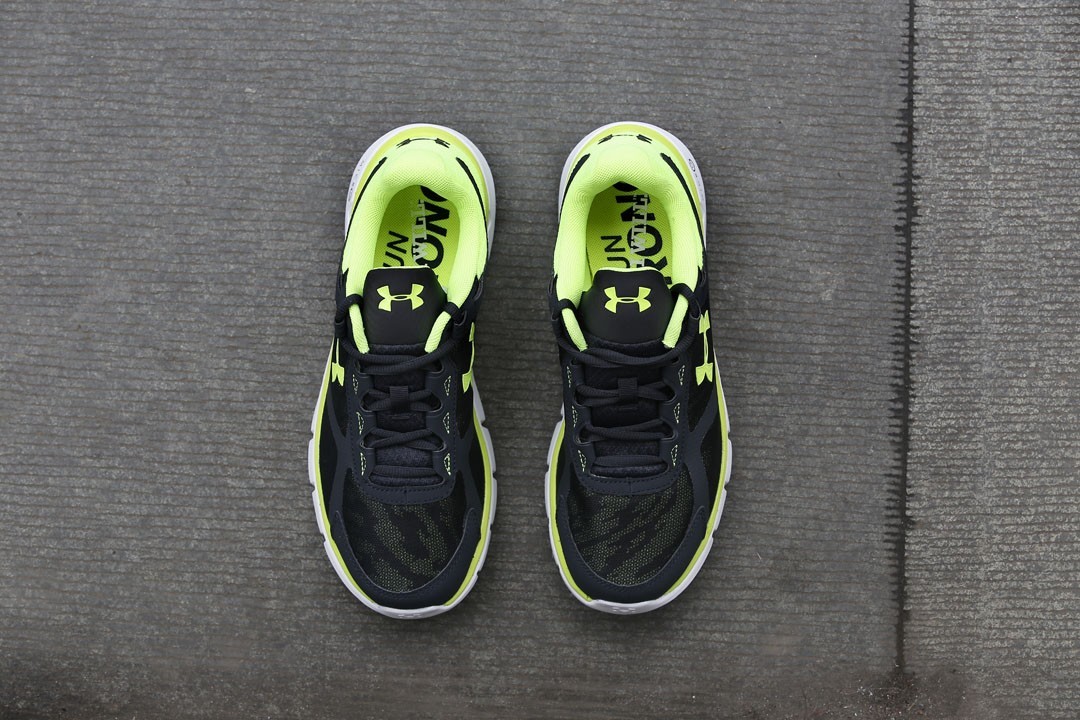 underarmourinfinity跑鞋,underarmour最强跑鞋