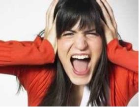 本就是一穷二白，又摊上这样一个赌鬼老公，她该何去何从！