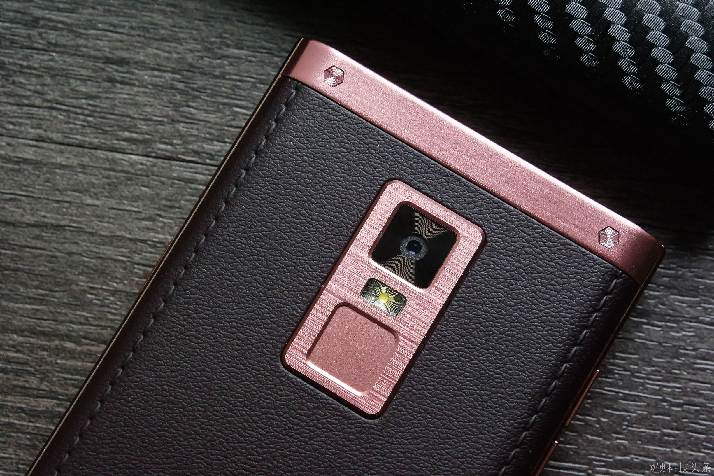 金立翻盖手机w909哪年上市,金立翻盖款w919开箱