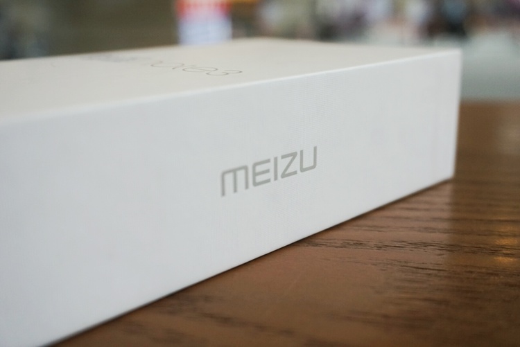 魅蓝note3金色开箱,魅蓝note3