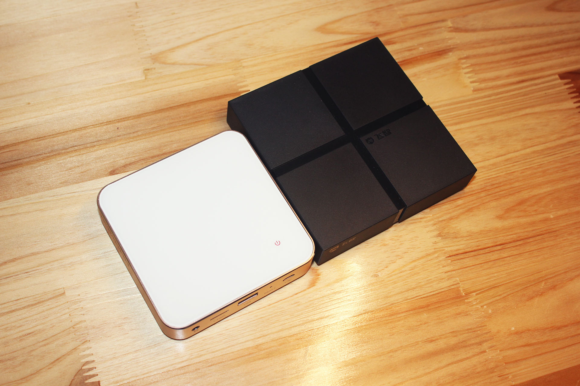 掌握寸光影-PaPa口袋影院体验