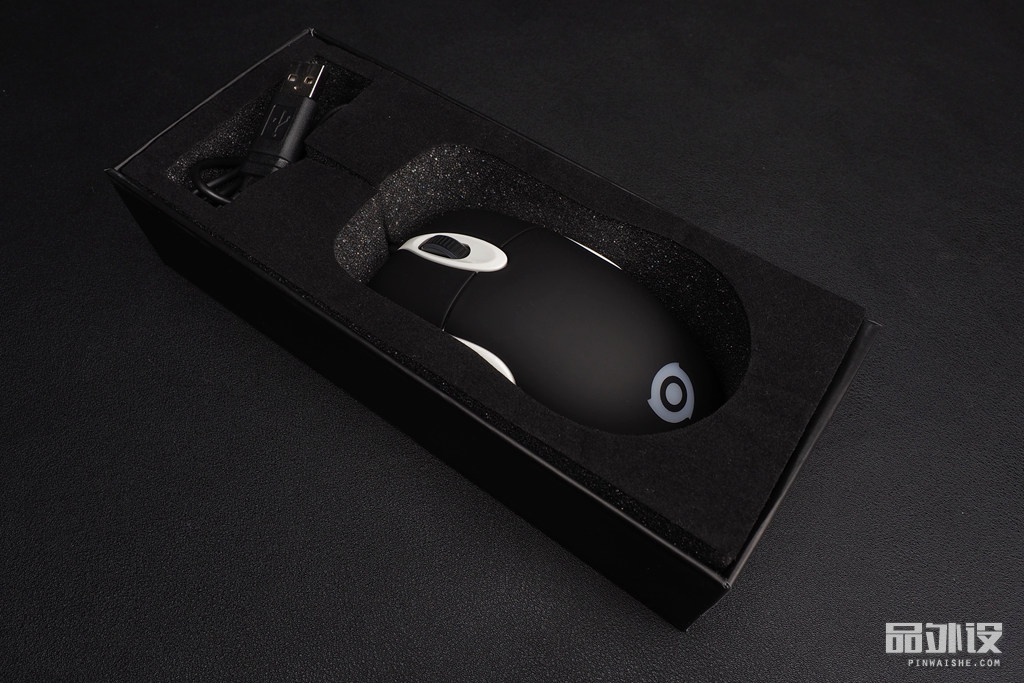 首发咖玛iomini游戏鼠标拆解评测