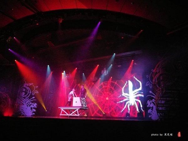 珊瑚海日本,陪你去看海底世界