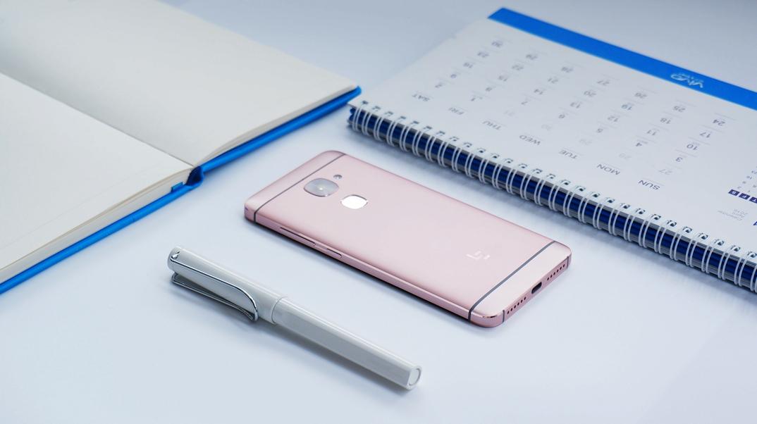 不走寻常路,它偏做围城下的野蛮人—乐2测评