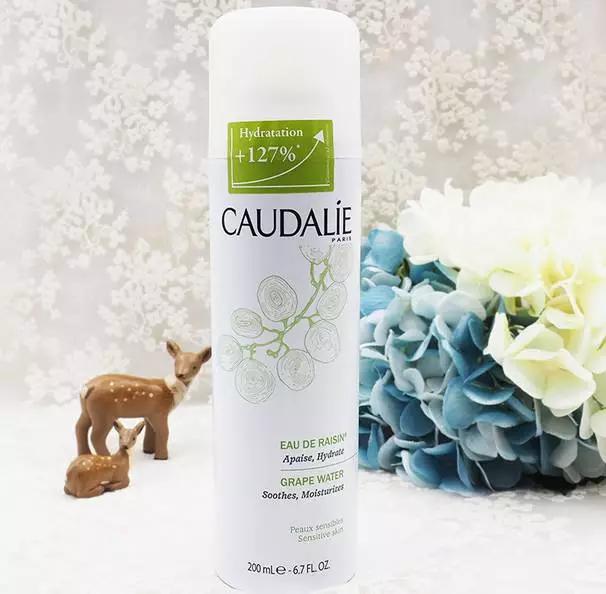 干皮适合用什么护肤水,刚开始护肤用什么护肤品最好