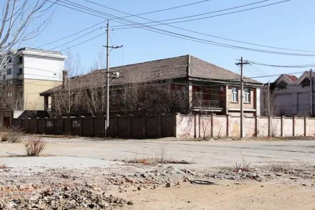 包头市老苏联楼在哪里,包头青山区苏联楼