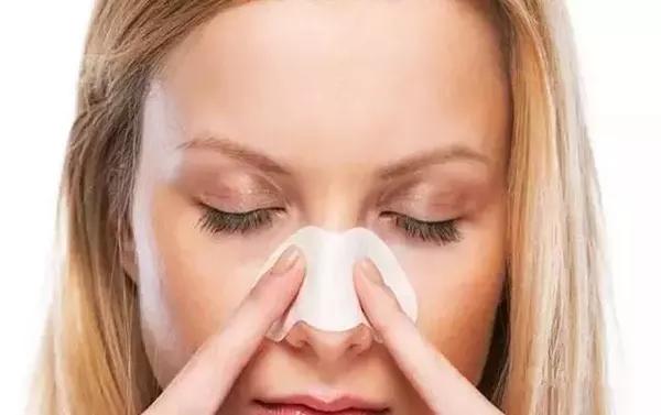 黑头都去不干净，难怪你没人追