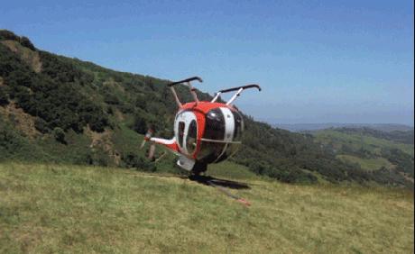 搞笑gif趣图这回头一笑绝了,张译笑得喷饭gif