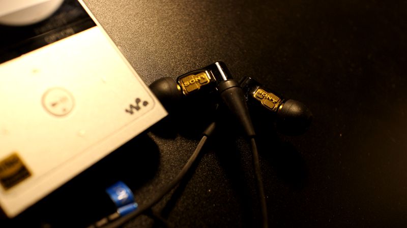 索尼walkmanzx100音质,索尼walkmanwm-2随身听