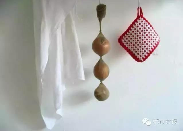 她把洋葱塞进*袜丝**里，竟有意外的惊喜！老公佩服得五体投地！