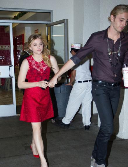 小贝长子恋情,小贝长子官宣