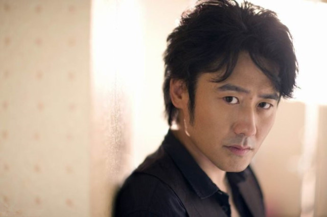 吴秀波成长史完整版,吴秀波十年