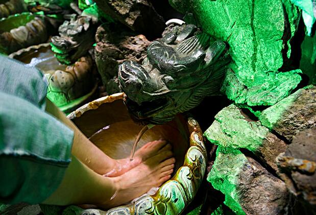 春天泡脚养生祛病,中医讲冬天泡脚的好处是升阳固脱