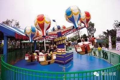 5岁男童被毁容,小孩被雨伞划伤