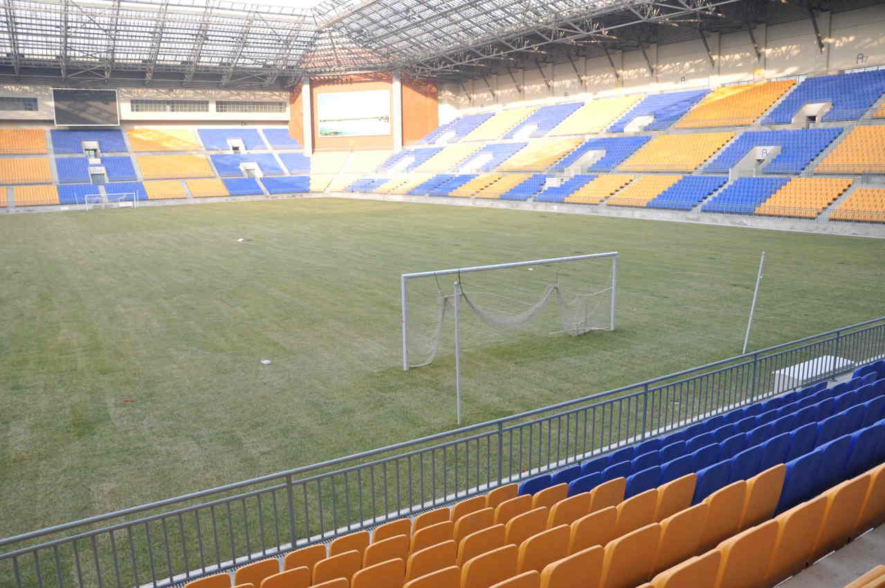 中国最大专业足球场排名前十名,中国有哪五个专业足球场