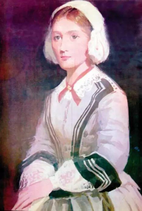 在中药香弥漫中结识中西结合医院的第七波“提灯女神”