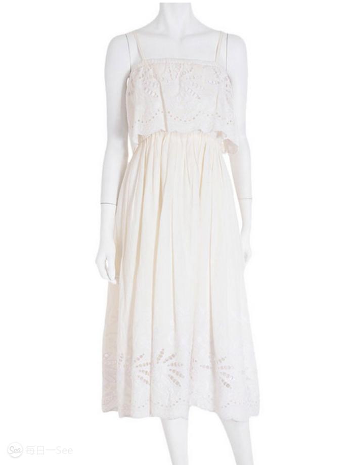 五一帮你搭：吊带裙PK碎花裙，去海边你更爱哪个？