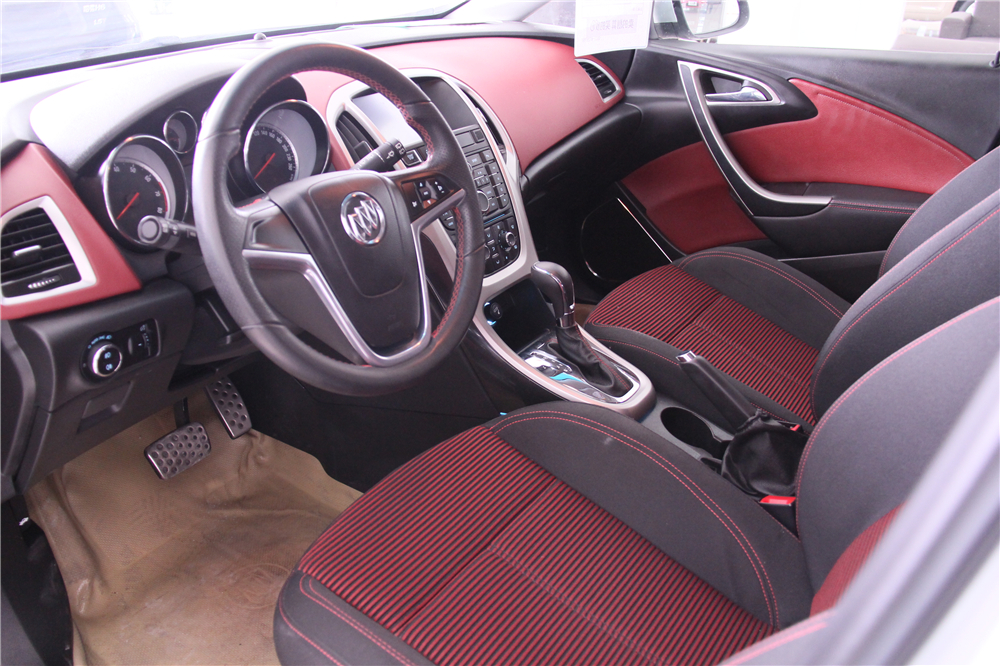 圆梦二手车值得信赖,别克英朗xt二手怎么选