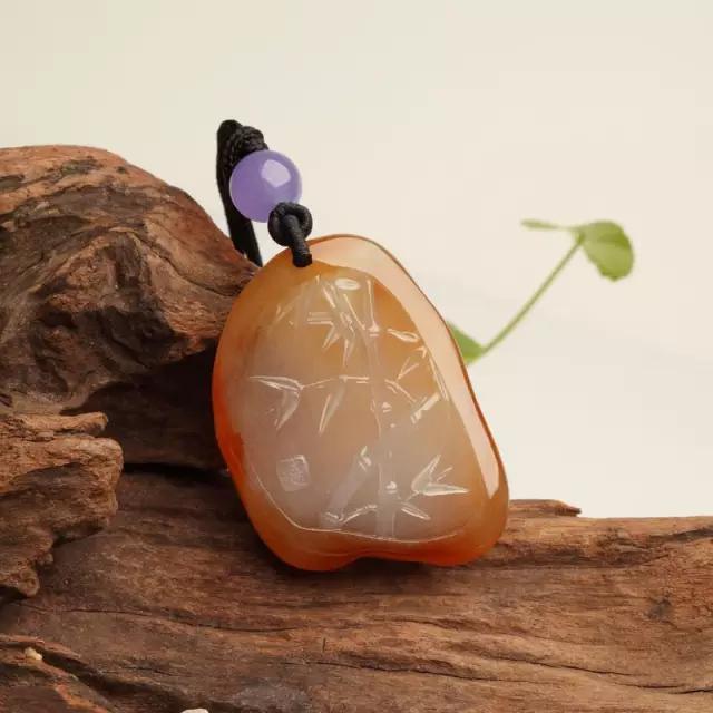 翡翠玉竹节吊坠价格,翡翠玉竹节手镯