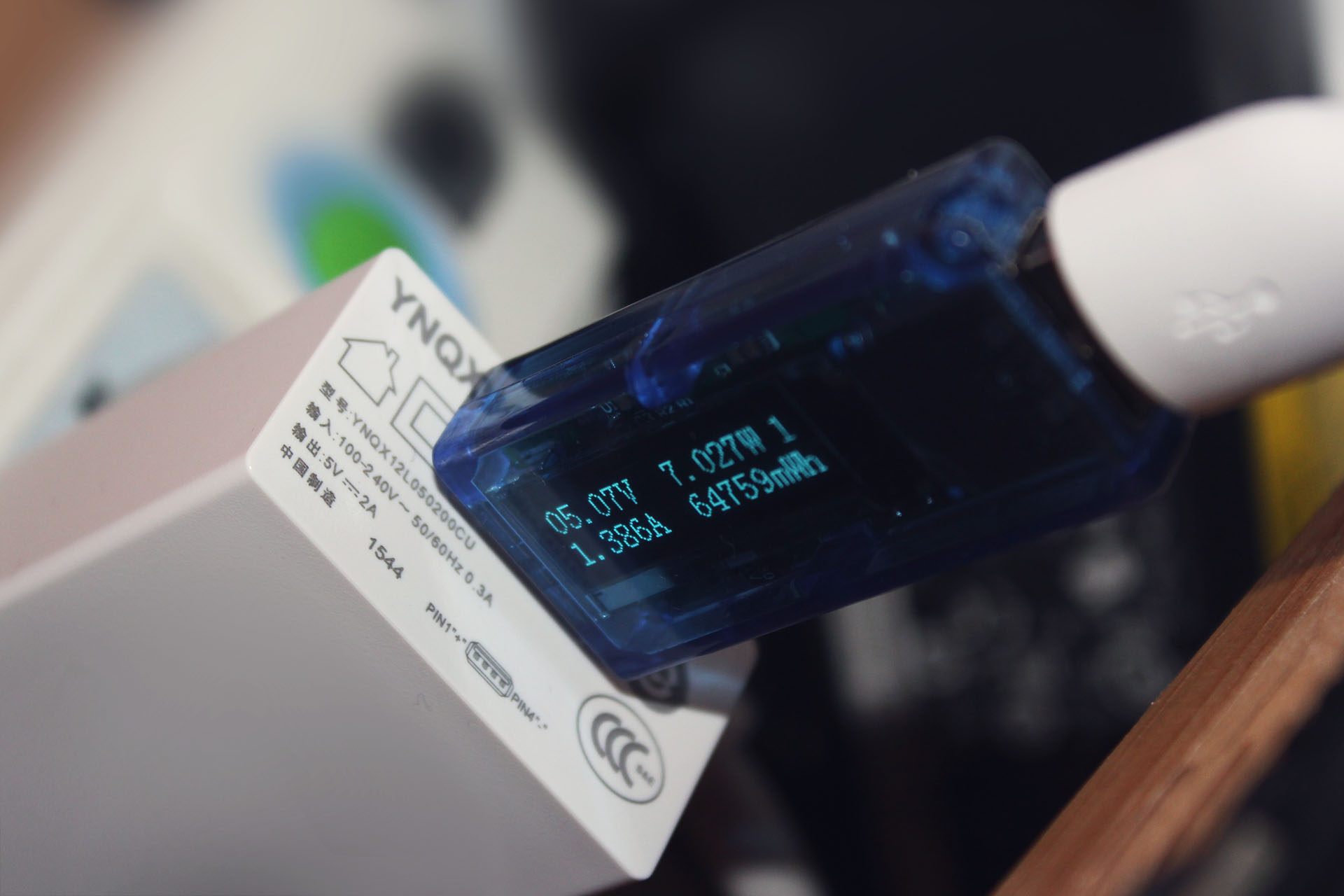 掌握寸光影-PaPa口袋影院体验