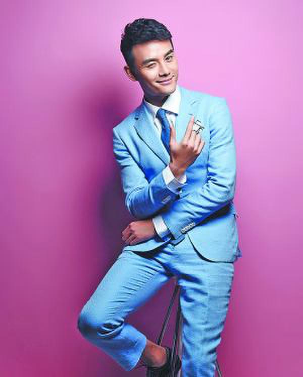 王凯一个明明可以考脸吃饭的人却偏偏要靠演技和才华来征服观众