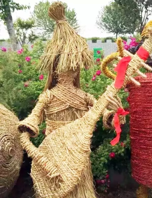 赏玫瑰摘西瓜这个假期有福喽