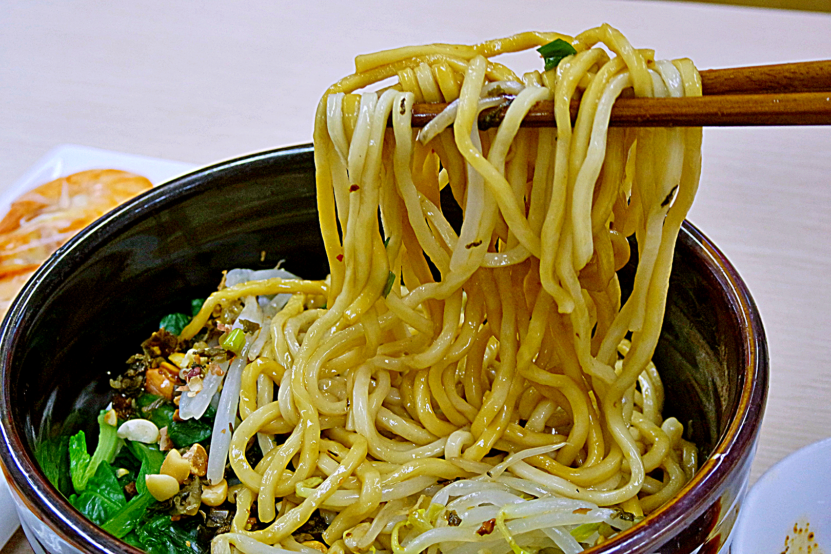 306医院节假日上班时间,医院劳动节坚守