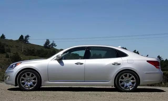 劳斯莱斯高端奢华吗,劳斯莱斯顶级奢华