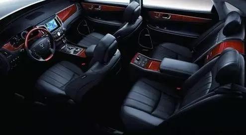 劳斯莱斯高端奢华吗,劳斯莱斯顶级奢华