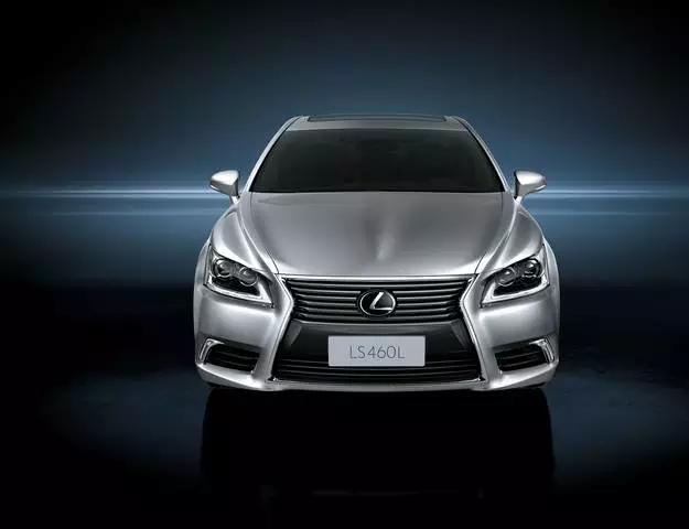 劳斯莱斯高端奢华吗,劳斯莱斯顶级奢华