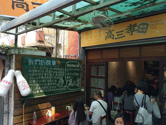 小米5年性价比最高的手机,小米电视5性价比怎么样