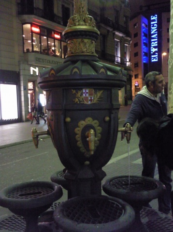 流星花园精彩片段,流星花园巴塞罗那喷泉