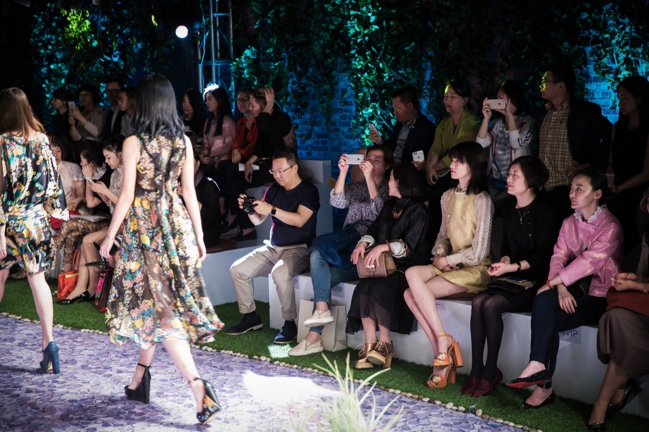 不当路人甲,不当路人甲头条