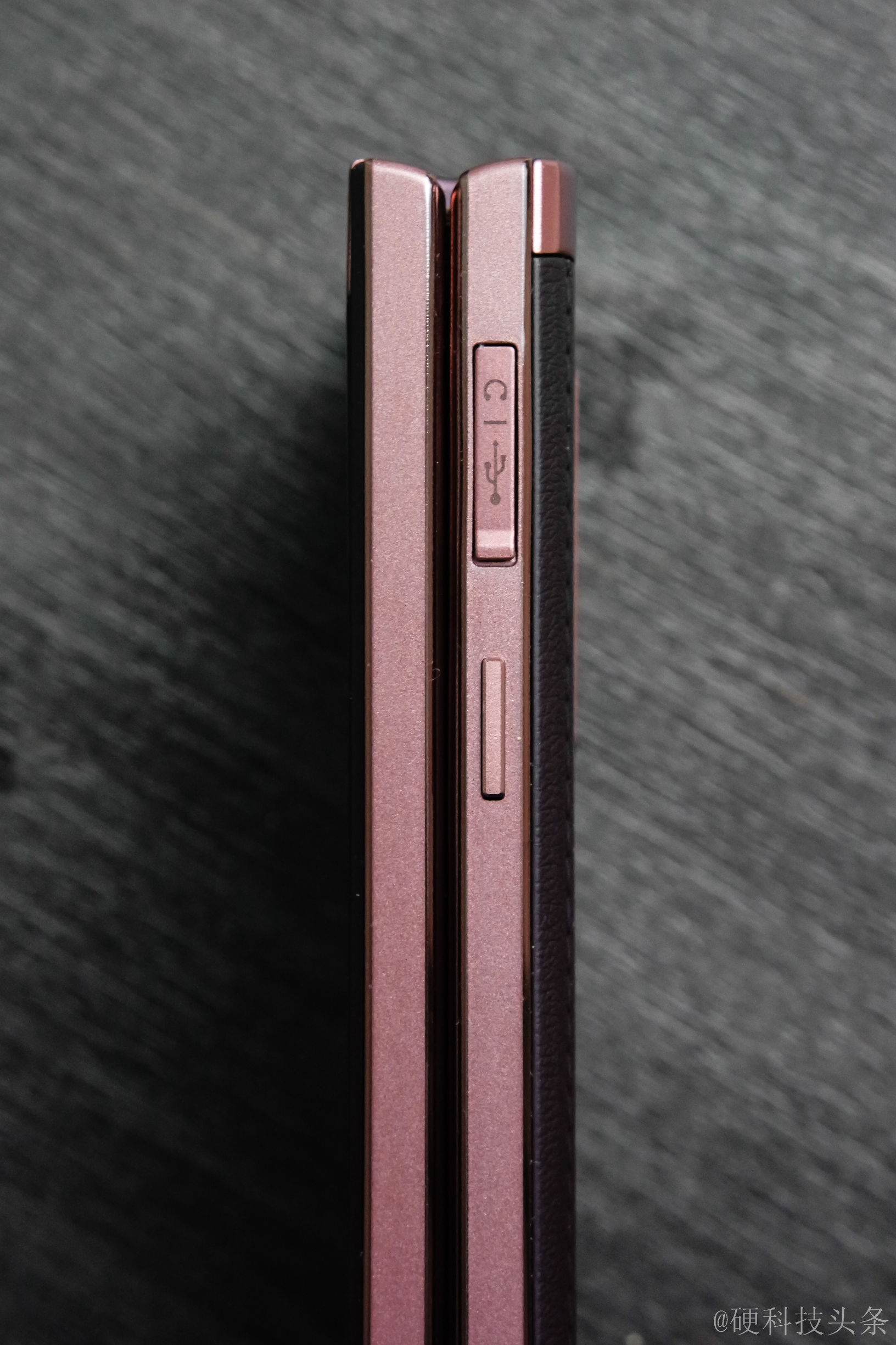 金立翻盖手机w909哪年上市,金立翻盖款w919开箱