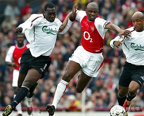 黑又硬的防守后腰,黑又硬后腰球员