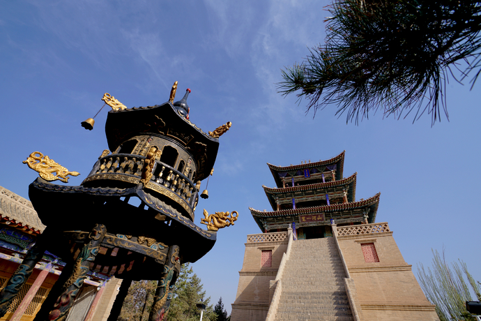 醉美四月天翻唱,醉美贵德