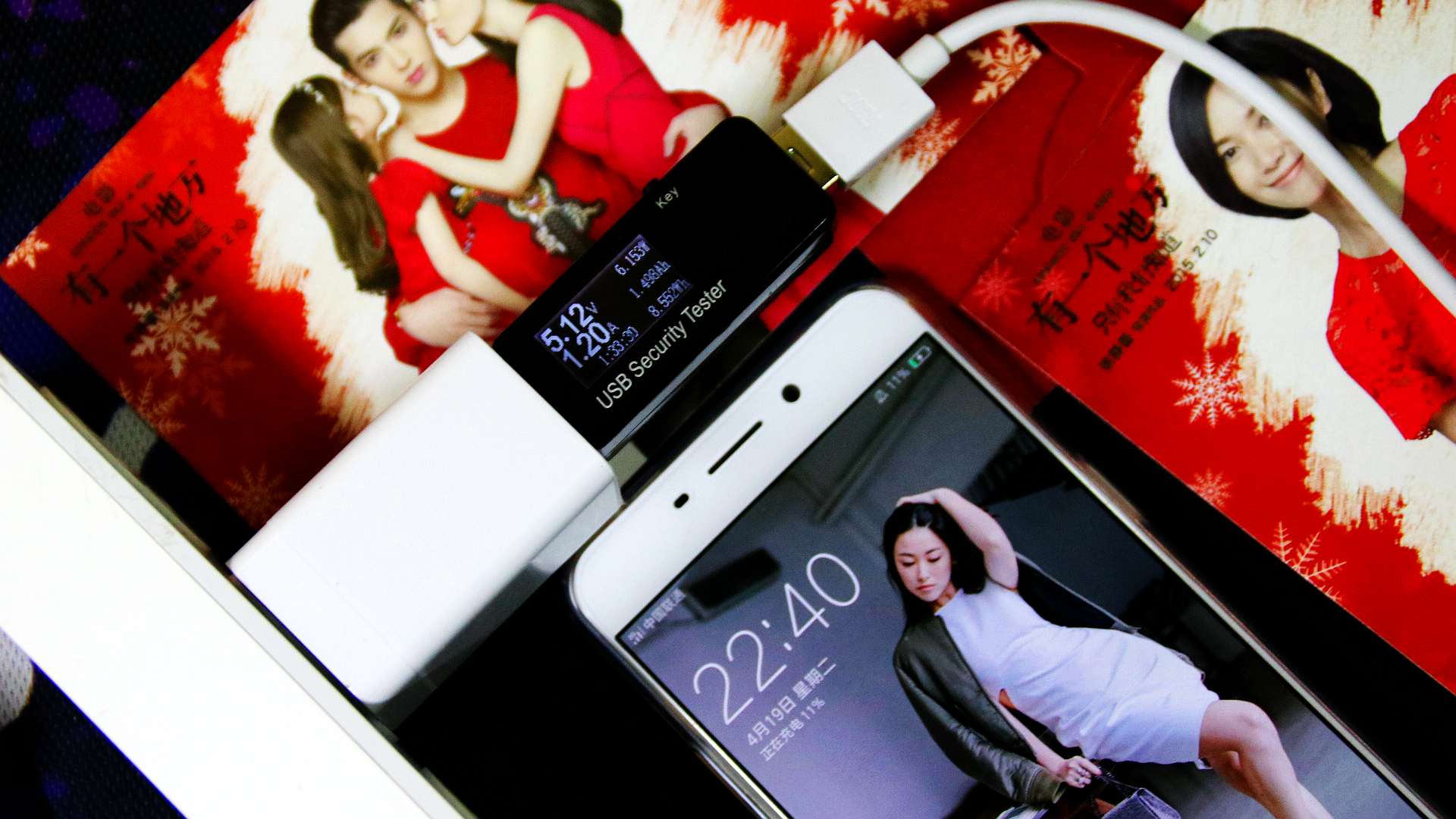 杨幂李易峰代言的手机oppo,李易峰代言oppo手机现在的价格